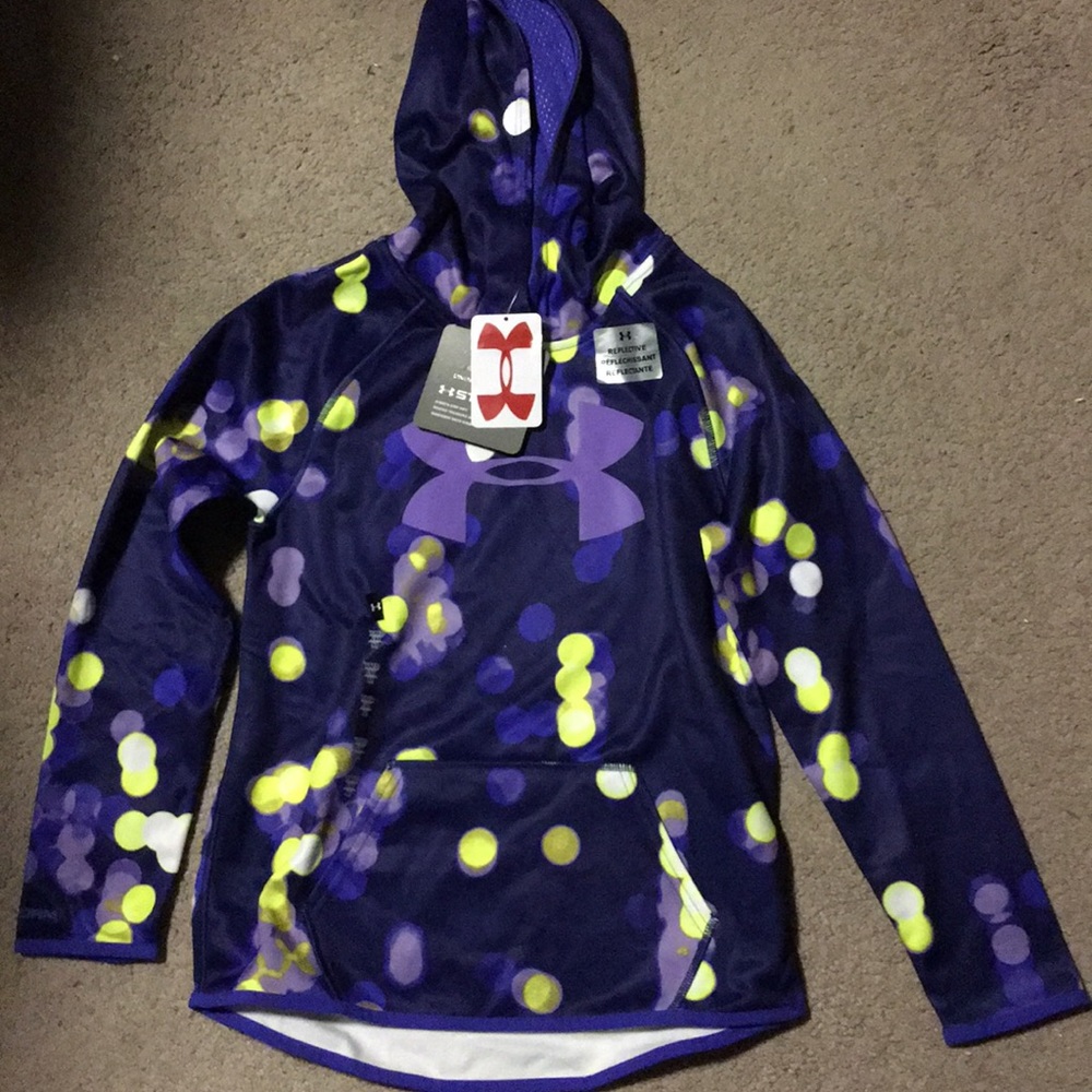 Under Armour sweat shirt